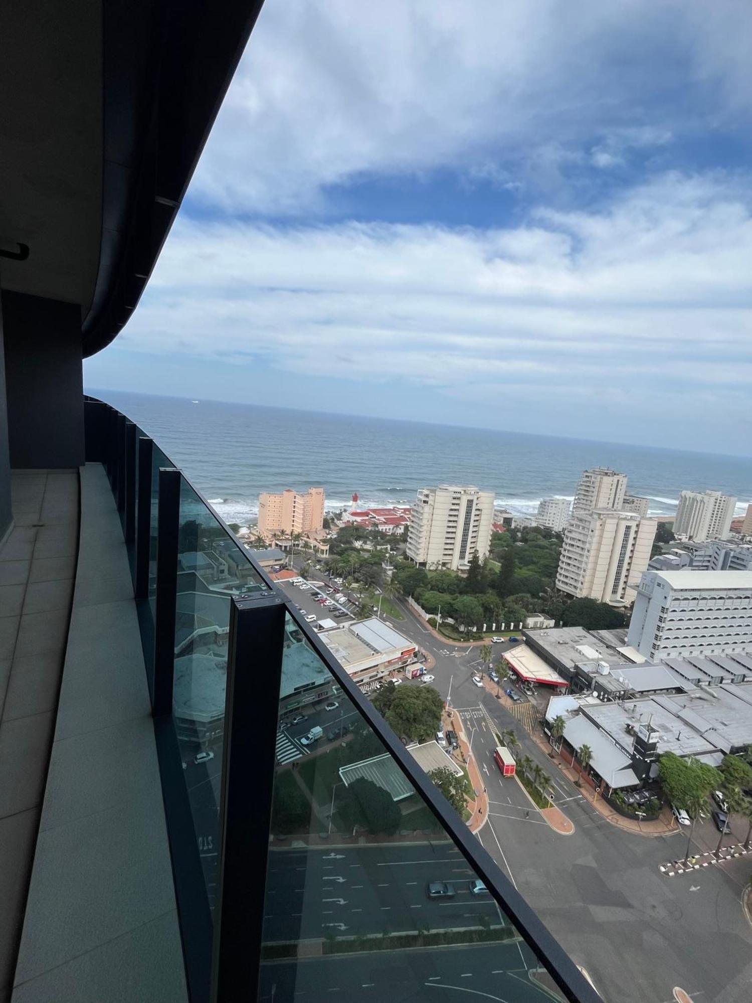 Apartment Umhlanga Village Ocean Views Durban